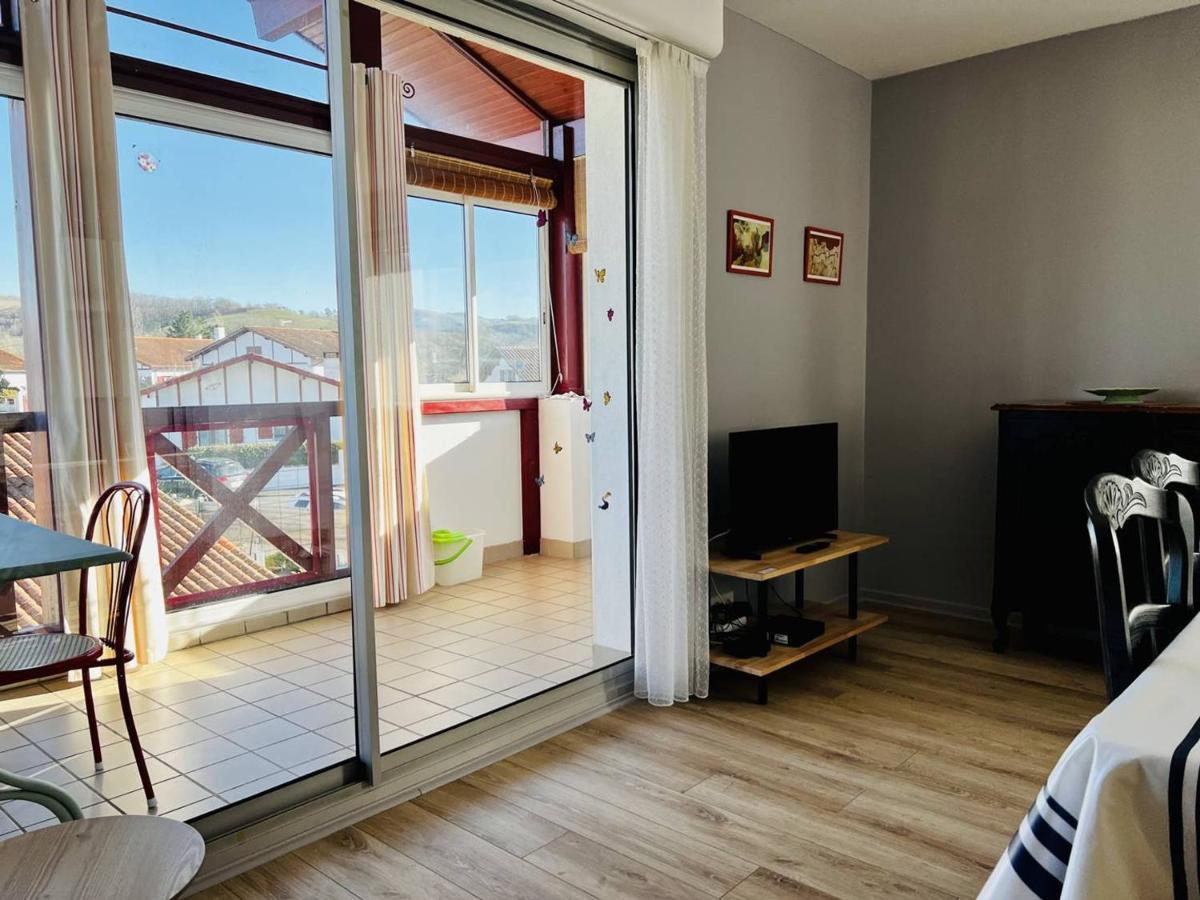 Appartement T2 Confortable Avec Veranda Et Parking - Proche Centre - Cambo-Les-Bains - Fr-1-495-108 Екстериор снимка